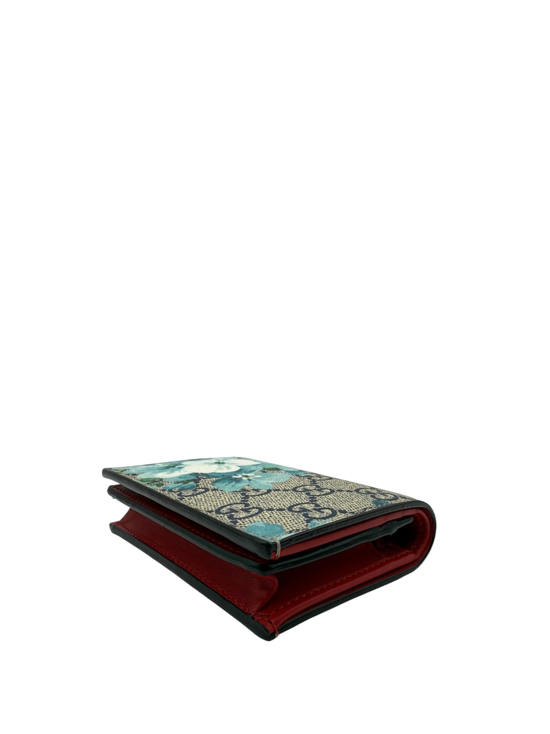 GUCCI BLOOMS WALLET BLUE