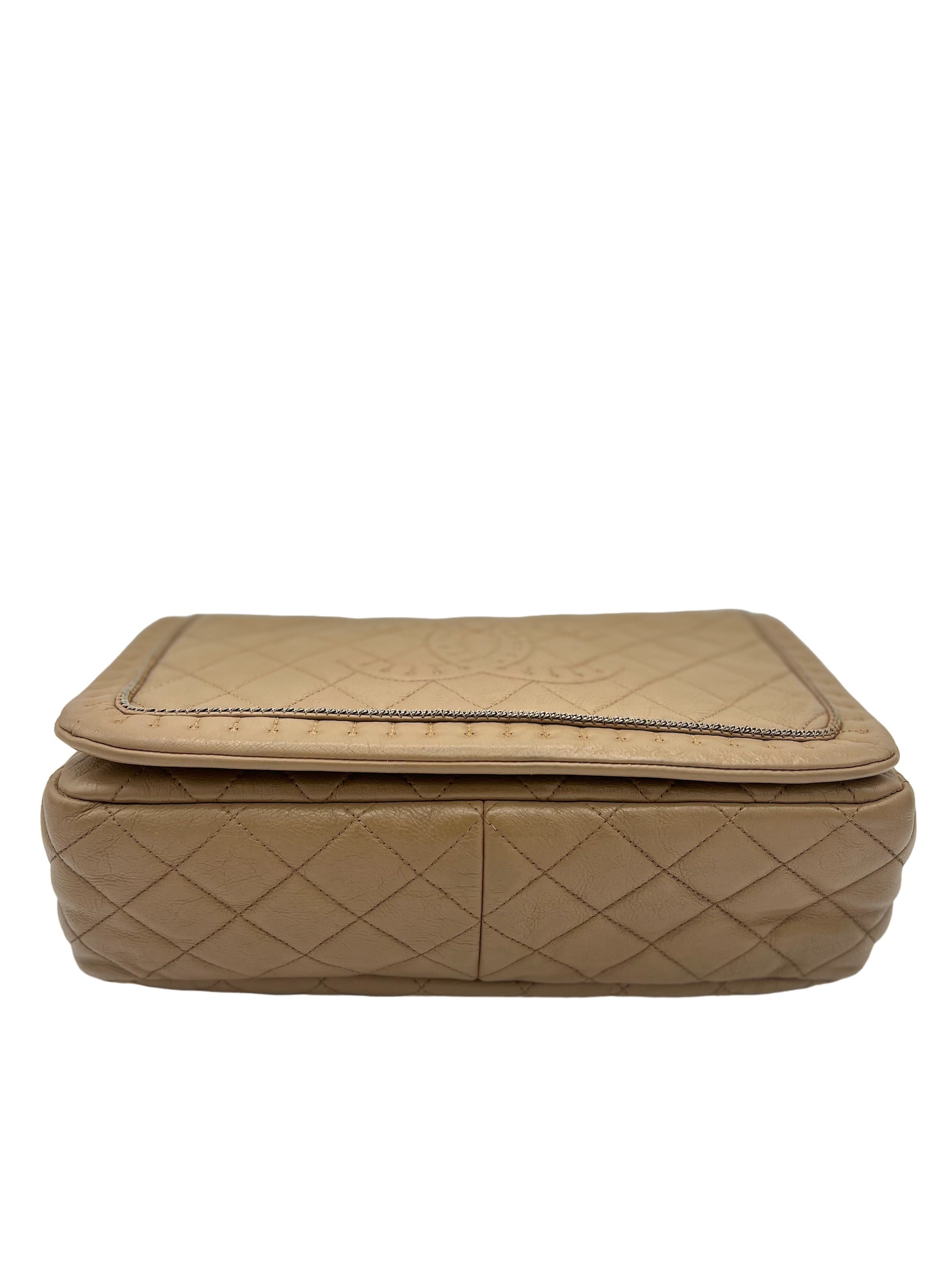 BOLSO CON SOLAPA ACORDEÓN CHANEL ISTANBUL ACOLCHADO PIEL ENVEJECIDA PEQUEÑO