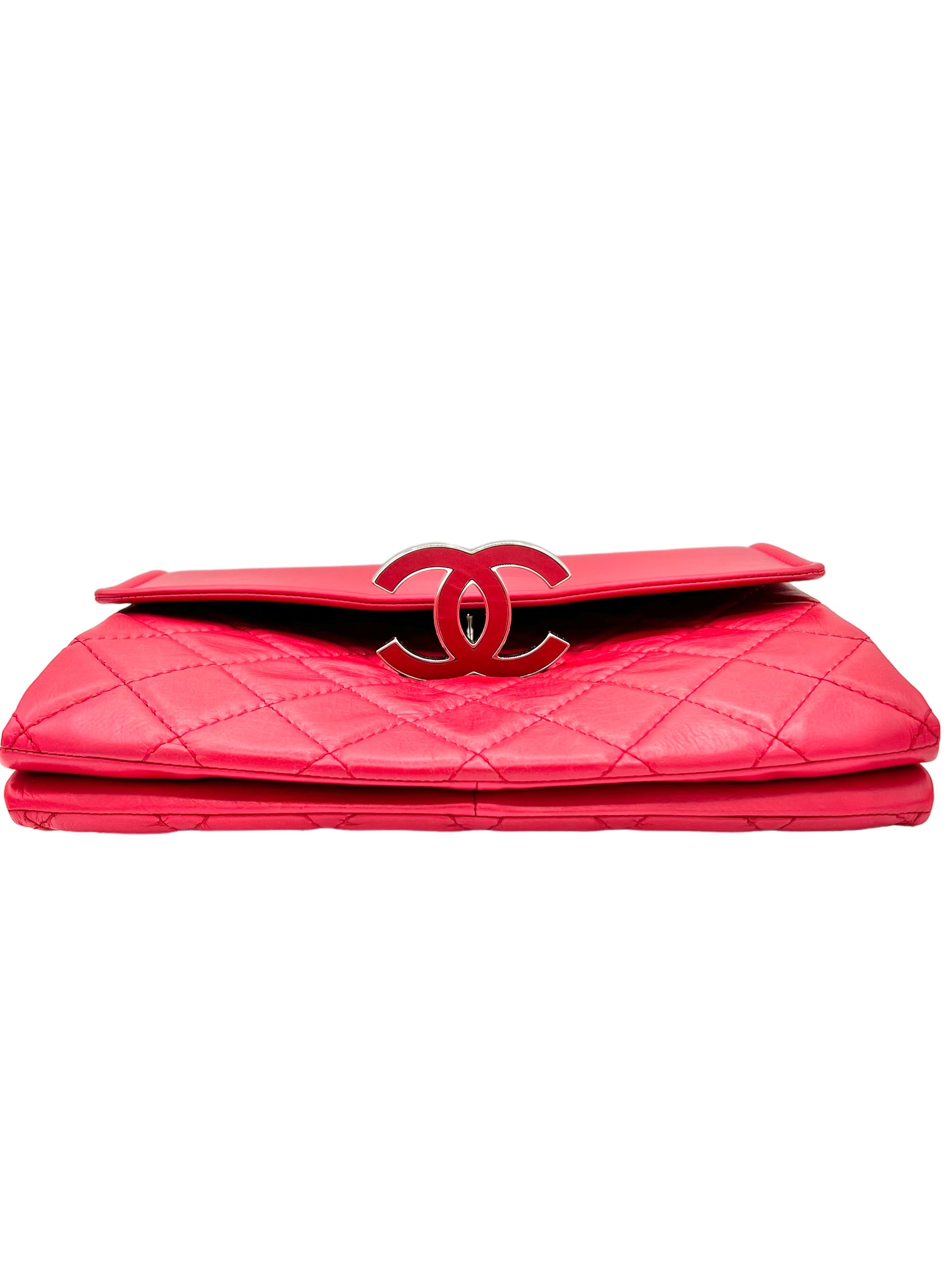 BANDOLERA DE HOMBRO ACOLCHADA CON SOLAPA CUADRADA CHANEL ROSA