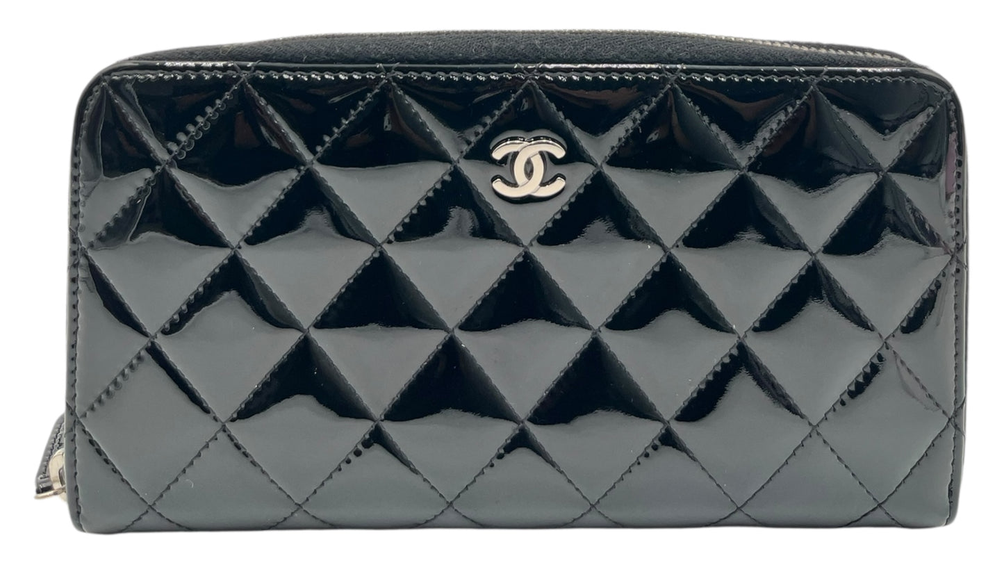 CHANEL INTERLOCKING CC LOGO PATENT LEATHER CONTINENTAL WALLET