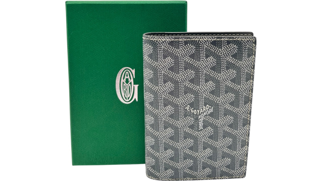 GOYARD PASSPORT COVER GREY