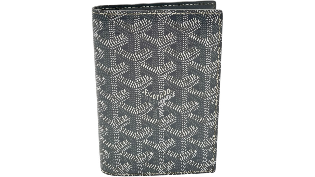 GOYARD PASSPORT COVER GREY