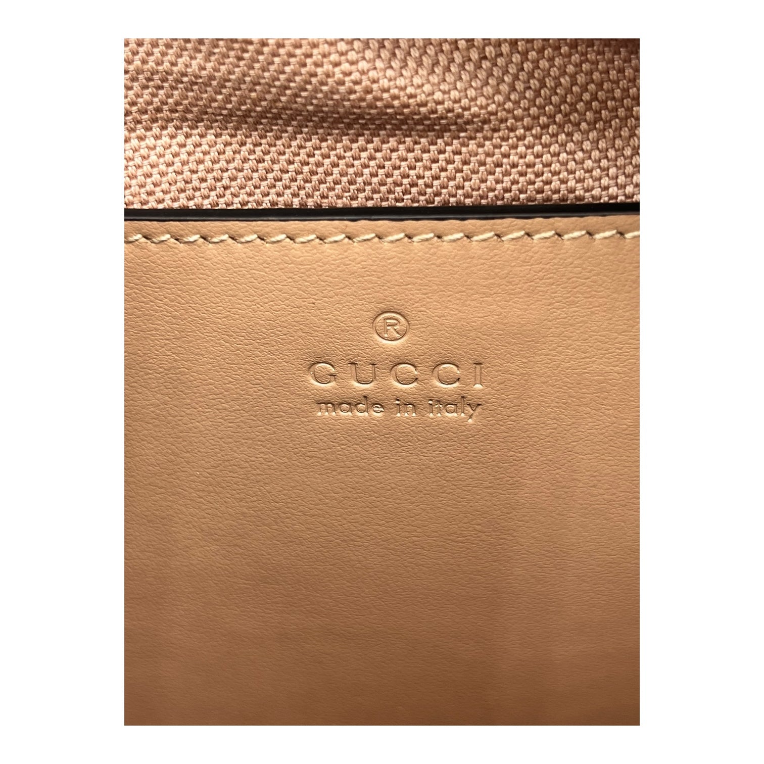 GUCCI GG MARMONT CAMERA MILKTEA CALFSKIN CROSSBODY