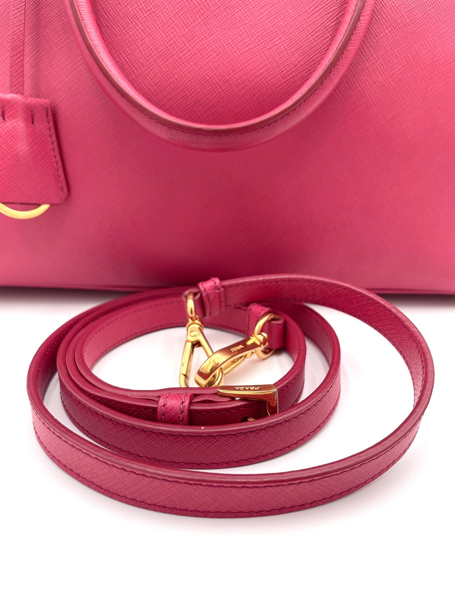 PRADA GALLERIA SAFFIANO LEATHER HANDBAG PINK