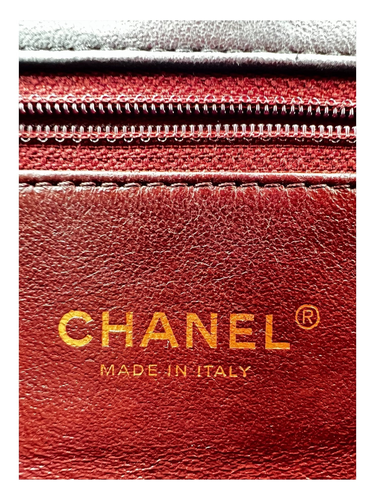 CHANEL CHEVRON COLLAR BLACK BAG