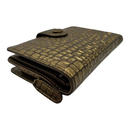 CHANEL METIERS DES ARTS GOLD CROC EMBOSSED WALLET