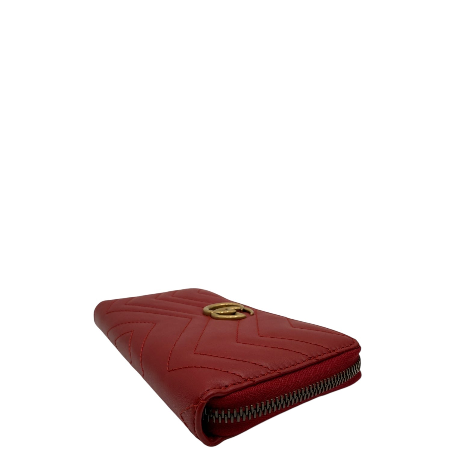 GUCCI CALFSKIN MATELASSE GG MARMONT ZIPPY WALLET RED
