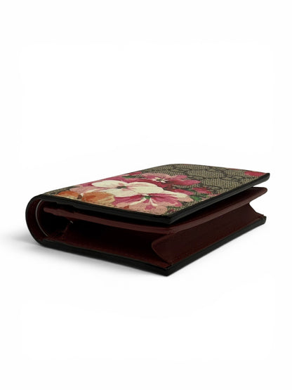 GUCCI GG SUPREME MONOGRAM BLOOMS ROSE