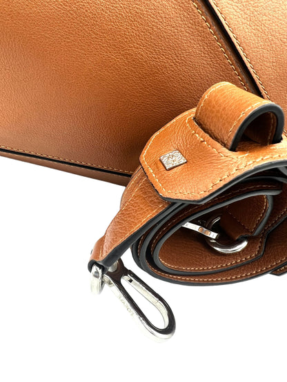 BOLSO DE HOMBRO MEDIANO LOEWE PUZZLE DE PIEL TAN