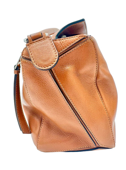 BOLSO DE HOMBRO MEDIANO LOEWE PUZZLE DE PIEL TAN