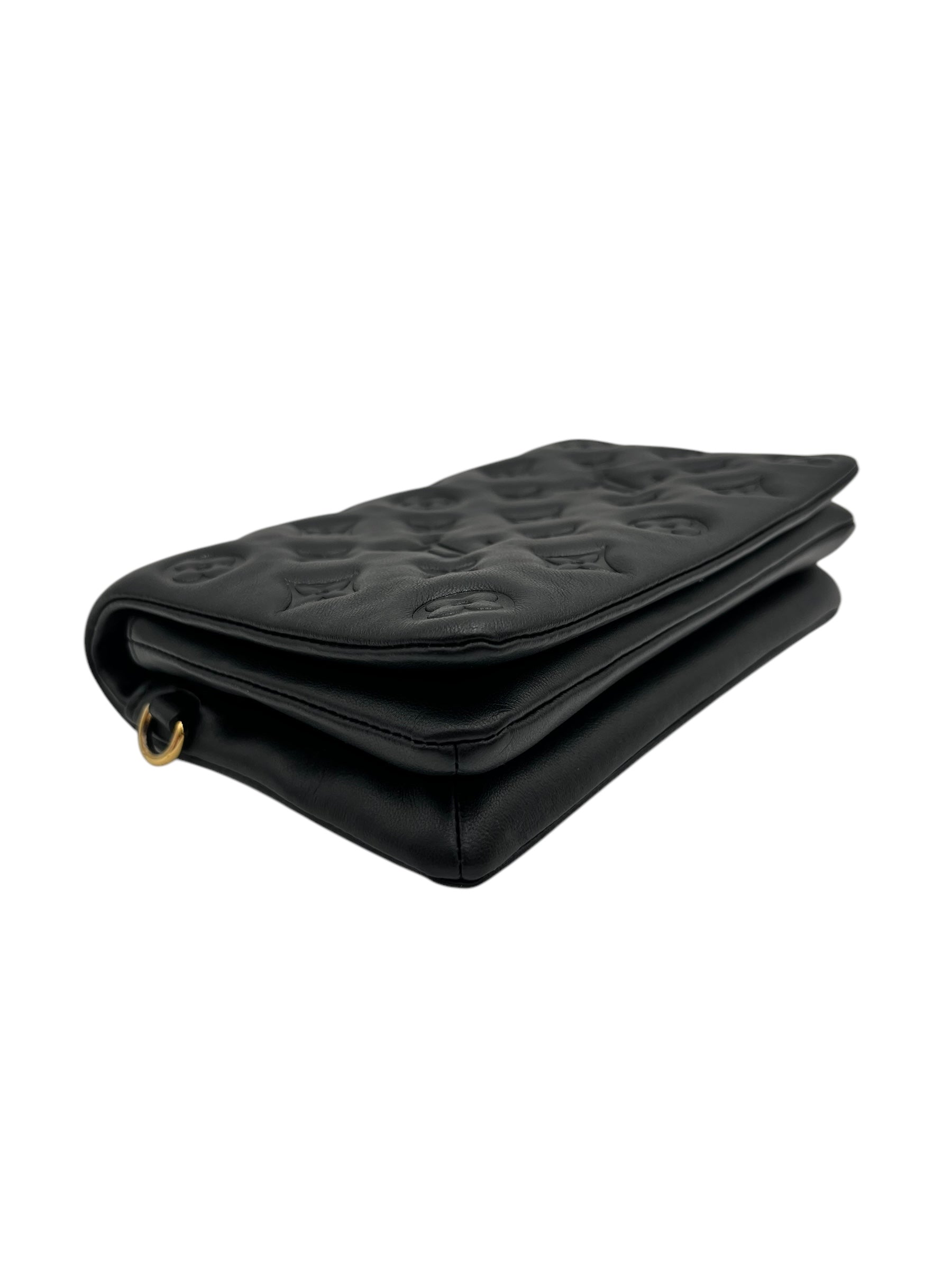 LOUIS VUITTON POCHETTE COUSSIN BLACK