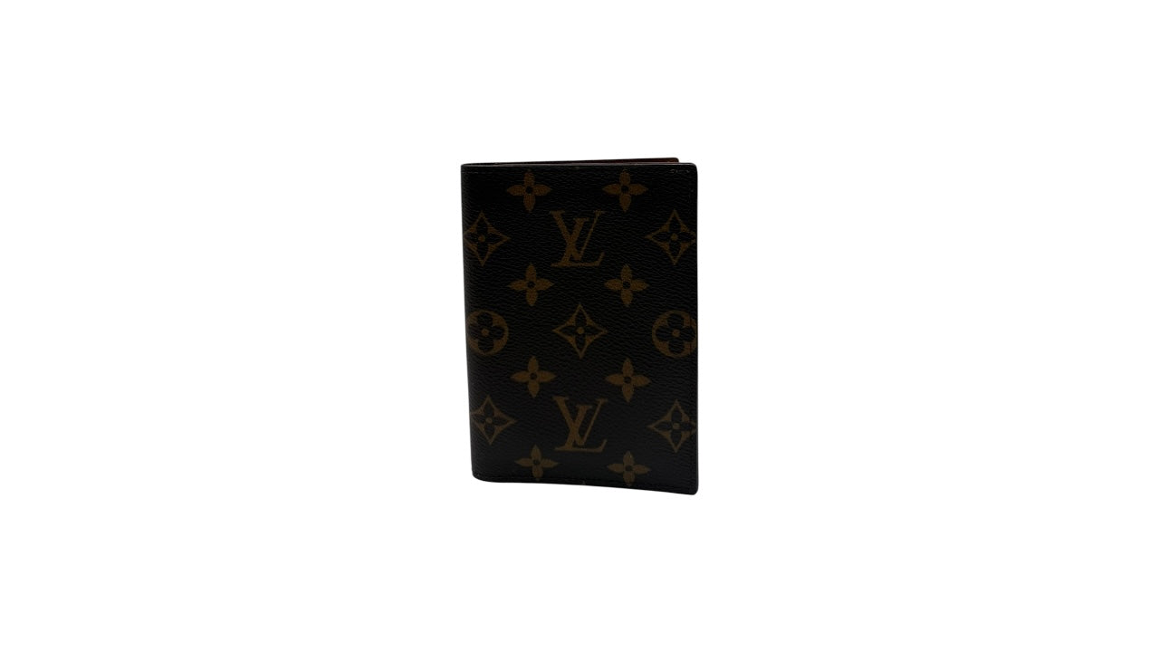 LOUIS VUITTON MONOGRAM CANVAS PASSAPORT HOLDER