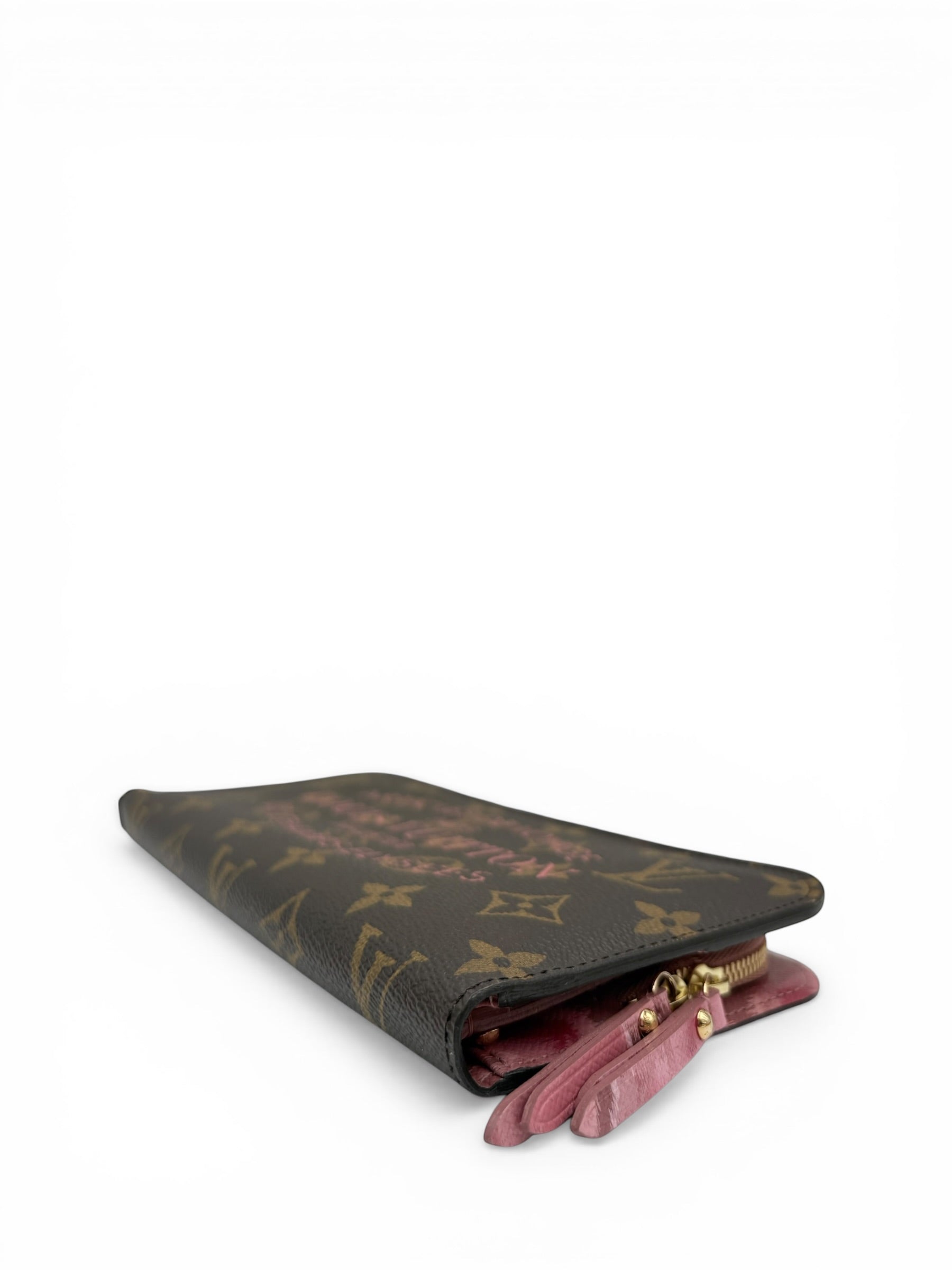 LOUIS VUITTON ZIPPY WALLET – MONOGRAM “ARTICLES DE VOYAGE” ROSE BALLERINE / PINK INTERIOR (LTD ED)