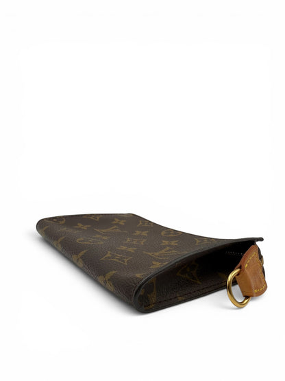 LOUIS VUITTON TOILETRY POUCH 15 IN MONOGRAM CANVAS