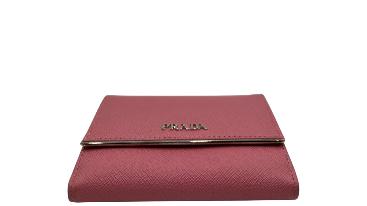 PRADA SAFFIANO LEATHER SHORT WALLET IN LIGHT PINK