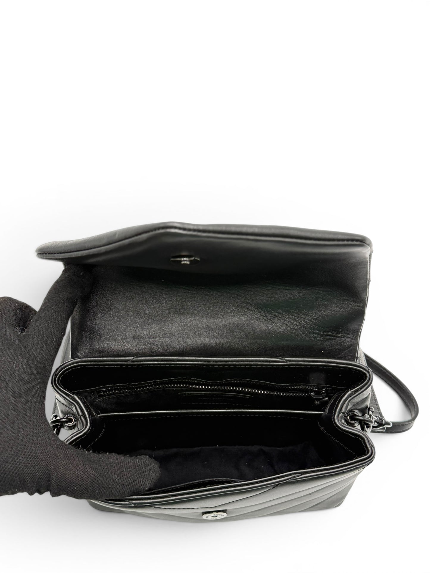 YSL TOY LOULOU BLACK SHOULDER BAG