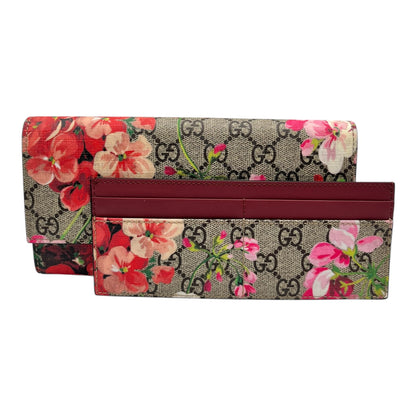 GUCCI SUPREME MONOGRAM BLOOMS CONTINENTAL WALLET MULTICOLOR DRY ROSE