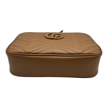 GUCCI GG MARMONT CAMERA MILKTEA CALFSKIN CROSSBODY