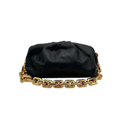 BOTTEGA VENETA LEATHER CHAIN POUCH BLACK