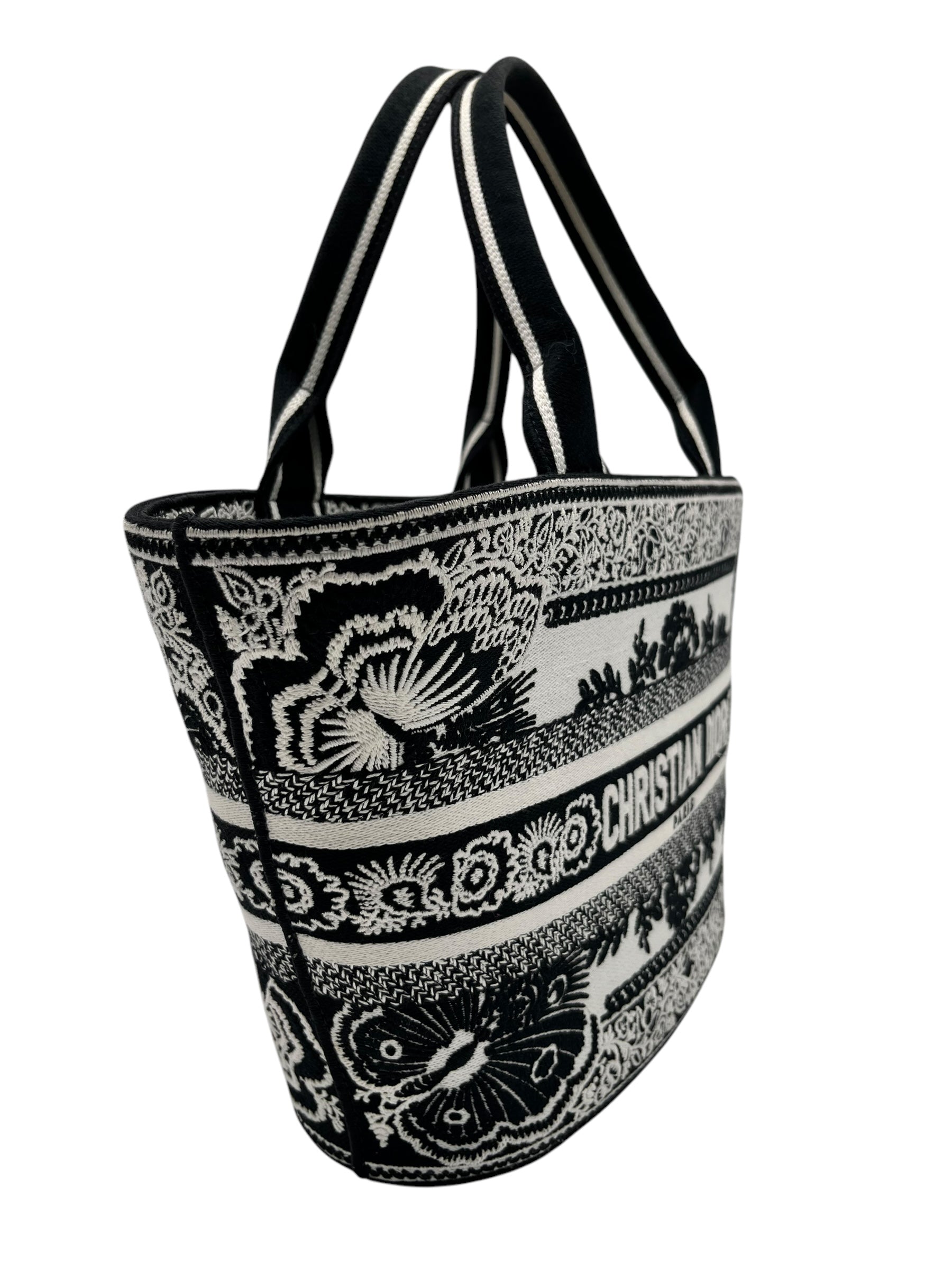 DIOR CANVAS EMBROIDERED BUTTERFLY BANDANA PRINT HAT BASKET BAG
