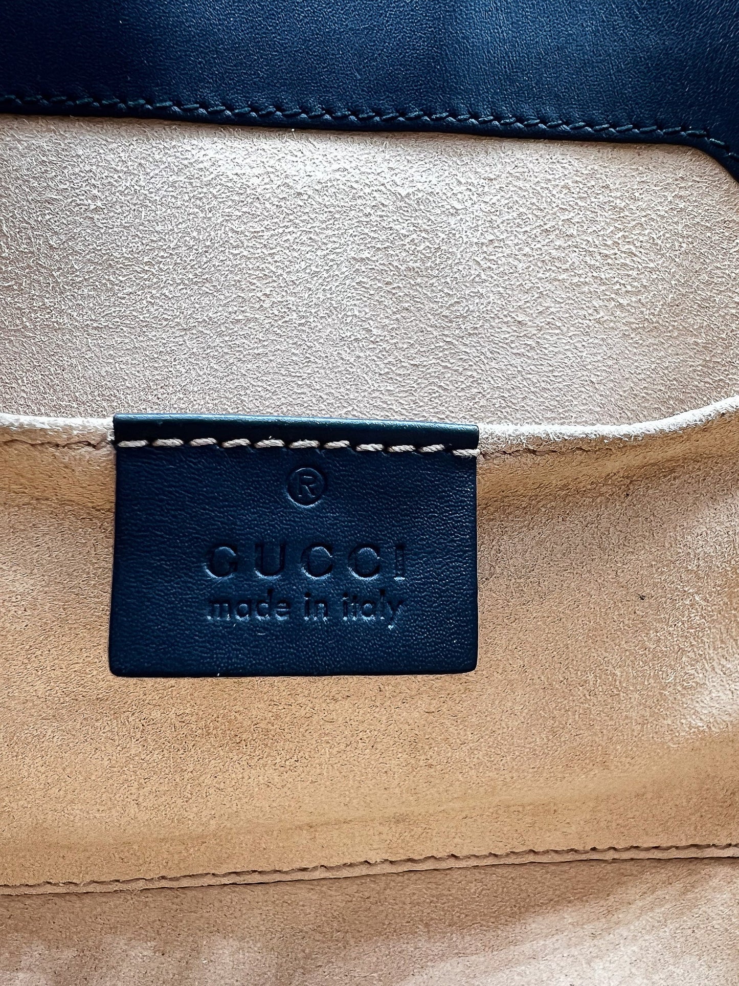 GUCCI SUPREME MONOGRAM BEES, SMALL PADLOCK TOTE BEIGE ORO BLACK