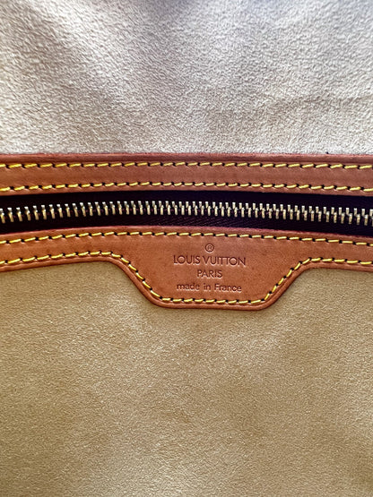 LOUIS VUITTON MONOGRAM LOOPING GM MONOGRAM HOBO BAG