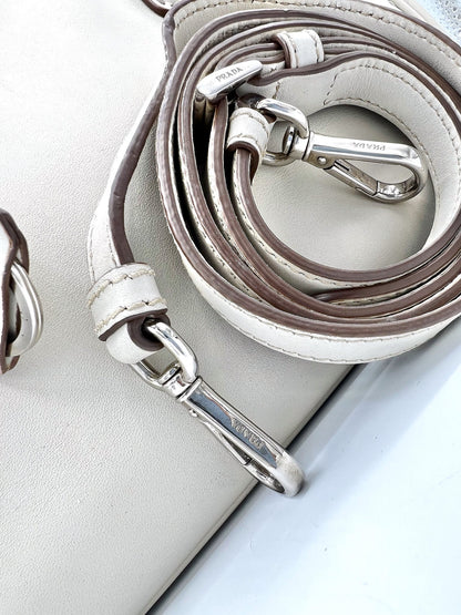 PRADA GALLERIA SAFFIANO LEATHER HANDBAG
