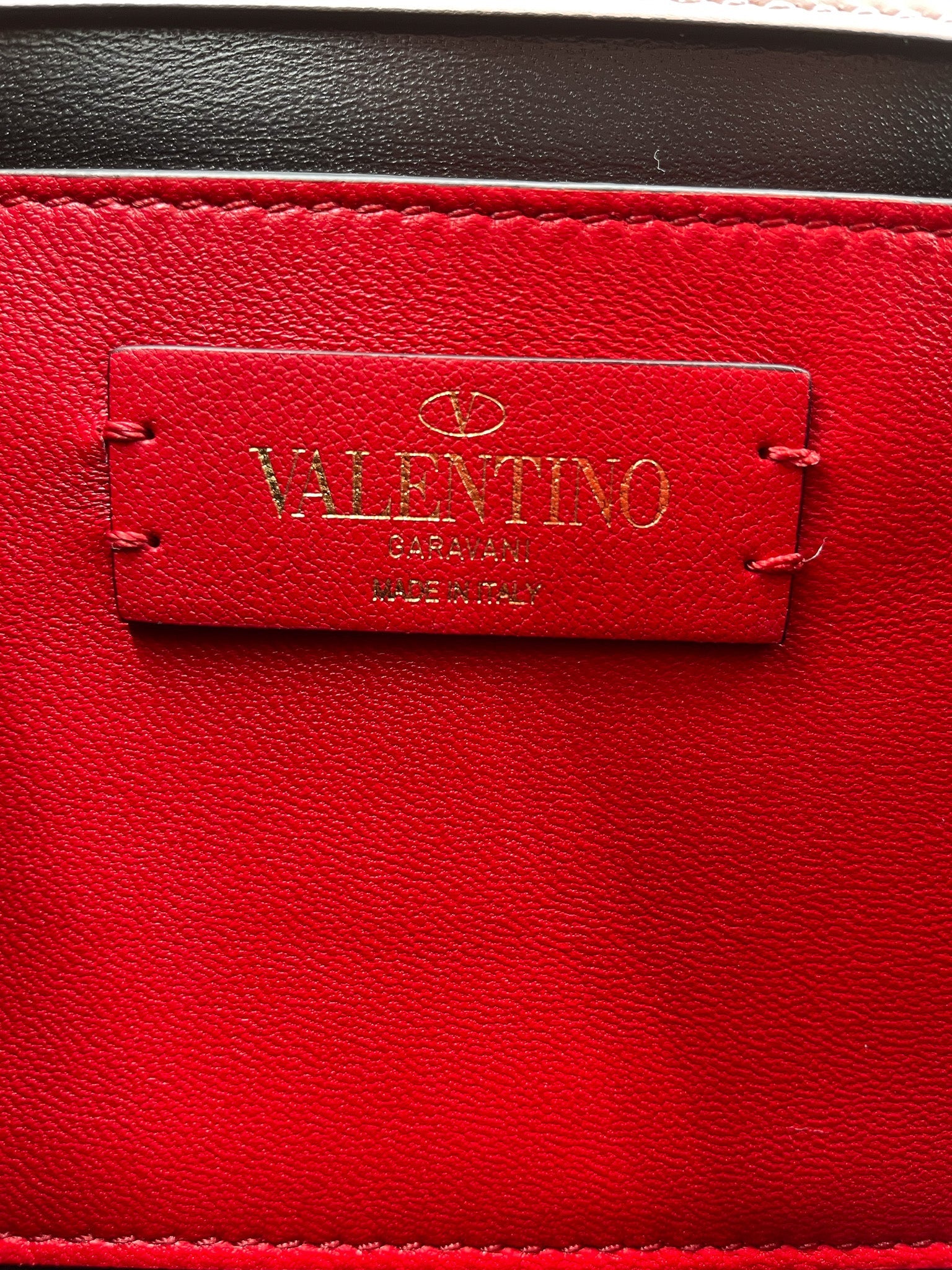 VALENTINO - V-SLING ROSE CANNAELLA LEATHER SHOULDERBAG